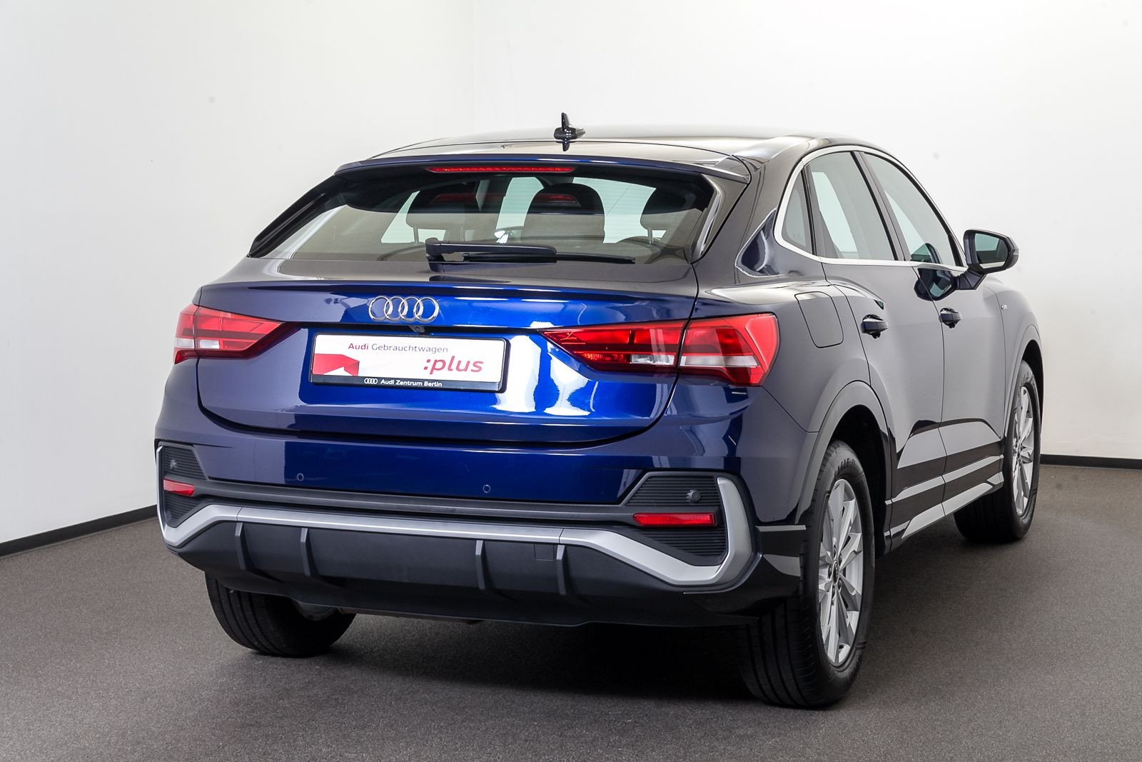 Image about Audi Q3 Sportback 35 TDI S tronic