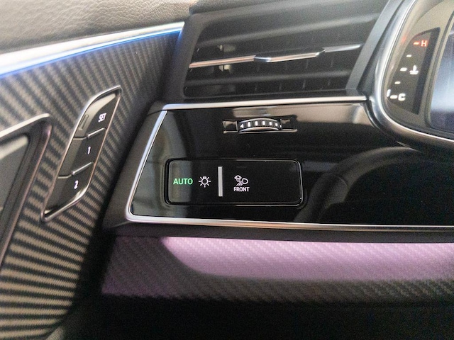 2026 Audi SQ7 Premium Plus - Photo 14
