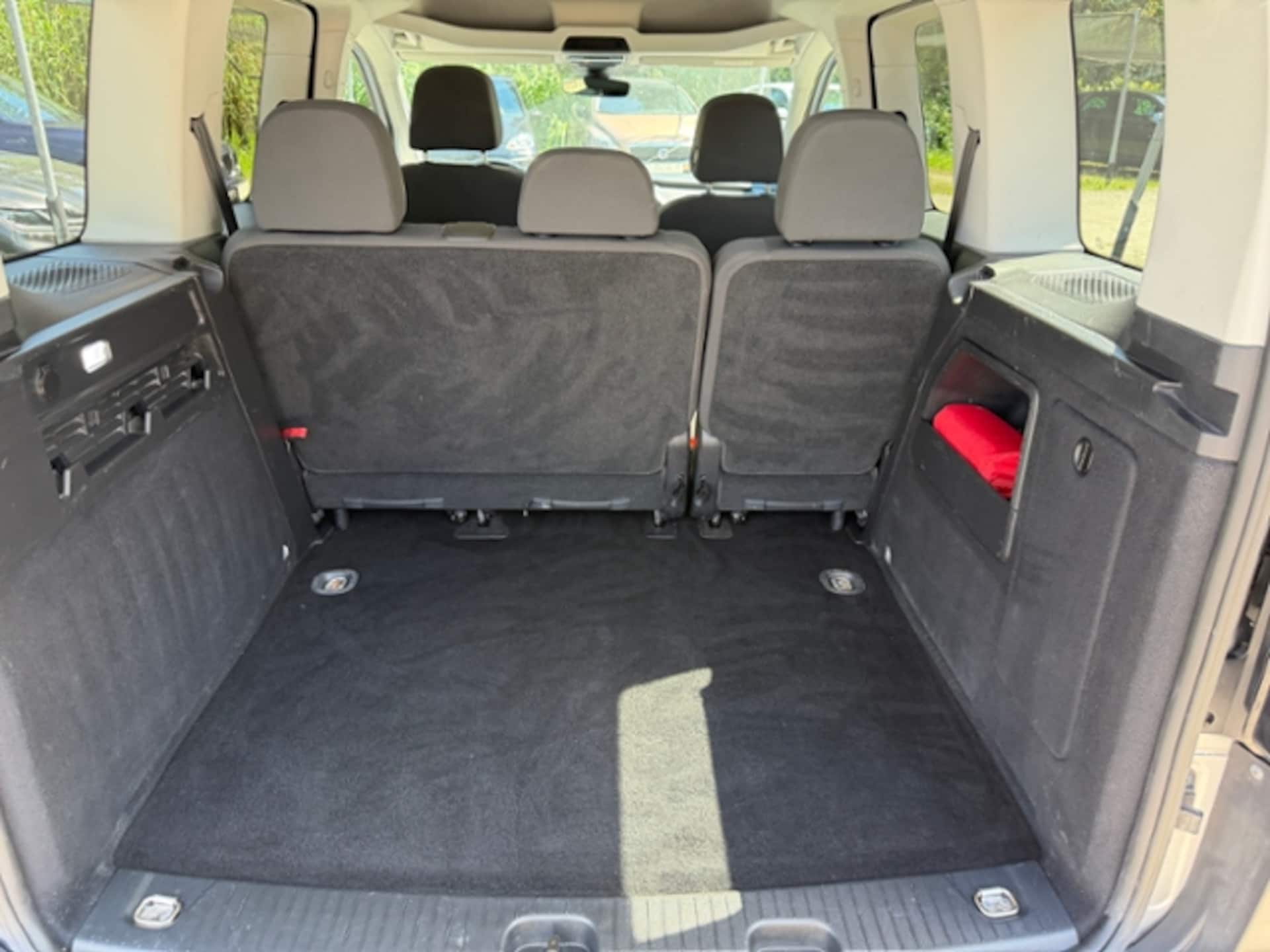 Volkswagen Caddy Basis-Modell