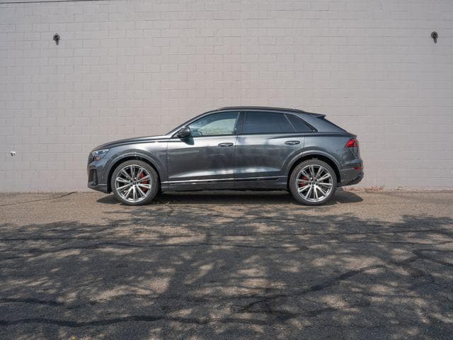 2026 Audi Q8