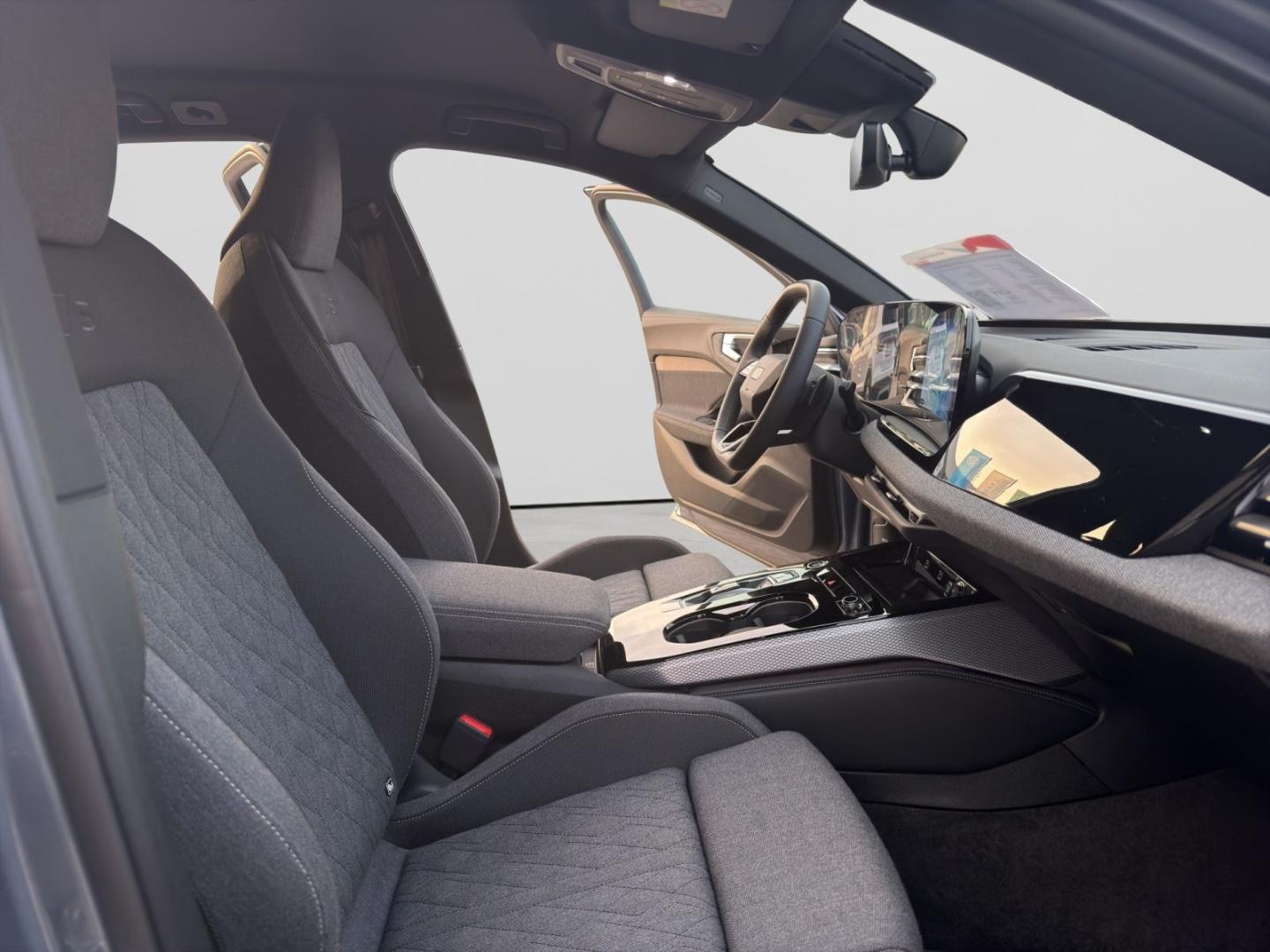 Bild über Audi A5 Avant TFSI S tronic - für weitere Informationen kontaktieren Sie den Audi Partner