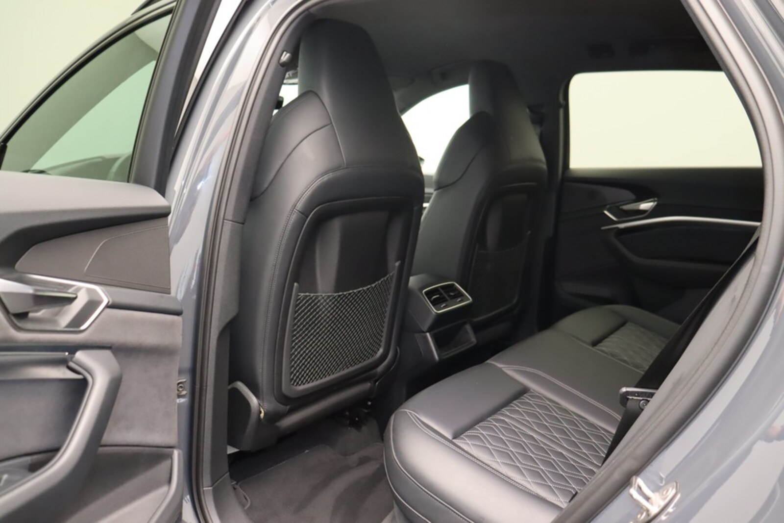 Audi Q8 e-tron – Bild 11