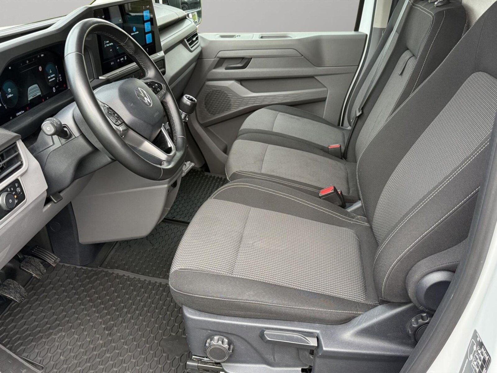 Volkswagen Transporter Kasten kurzer Radstand – Bild 9