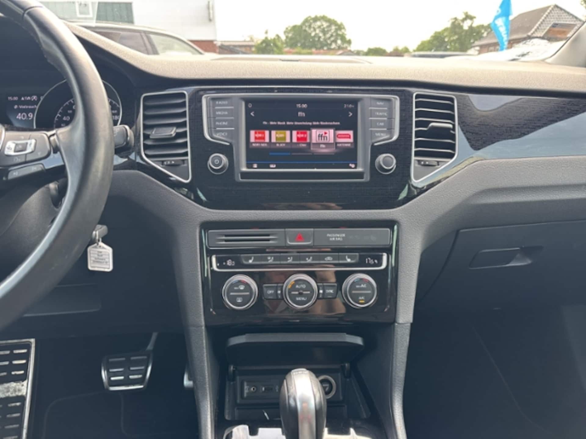 Volkswagen Golf Sportsvan SOUND