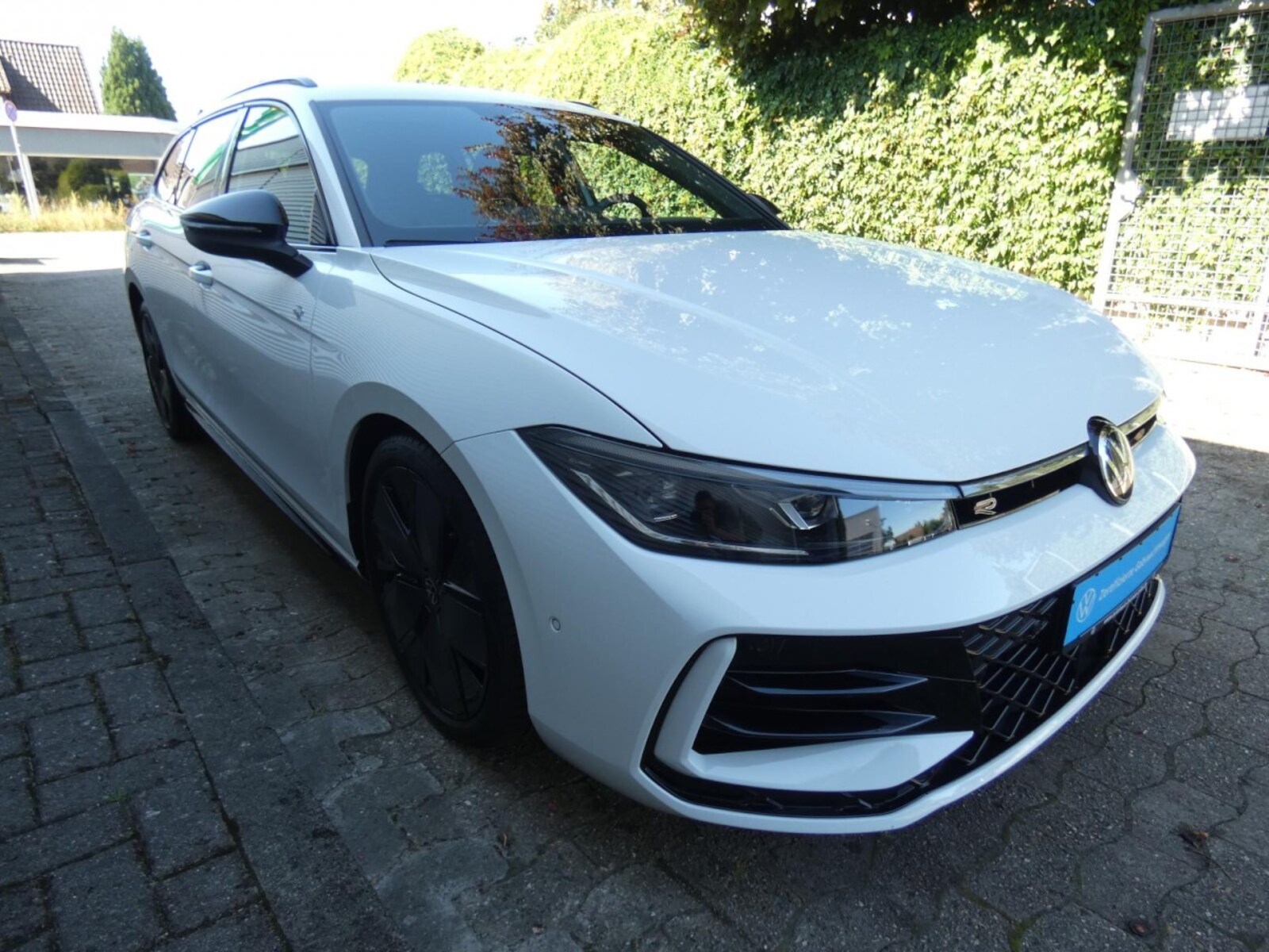 Volkswagen Passat – Bild 3