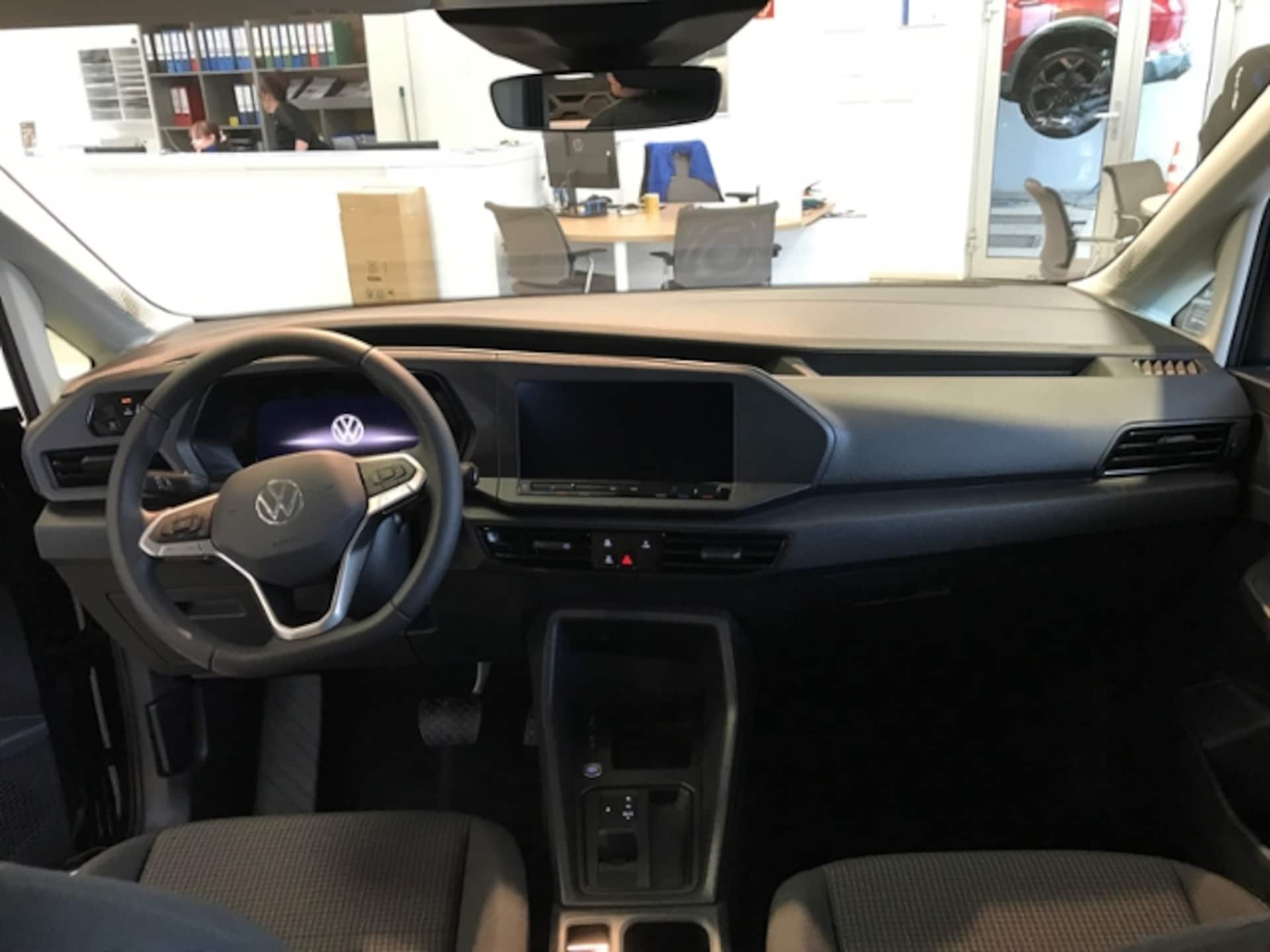 Volkswagen Caddy Maxi Basis-Modell