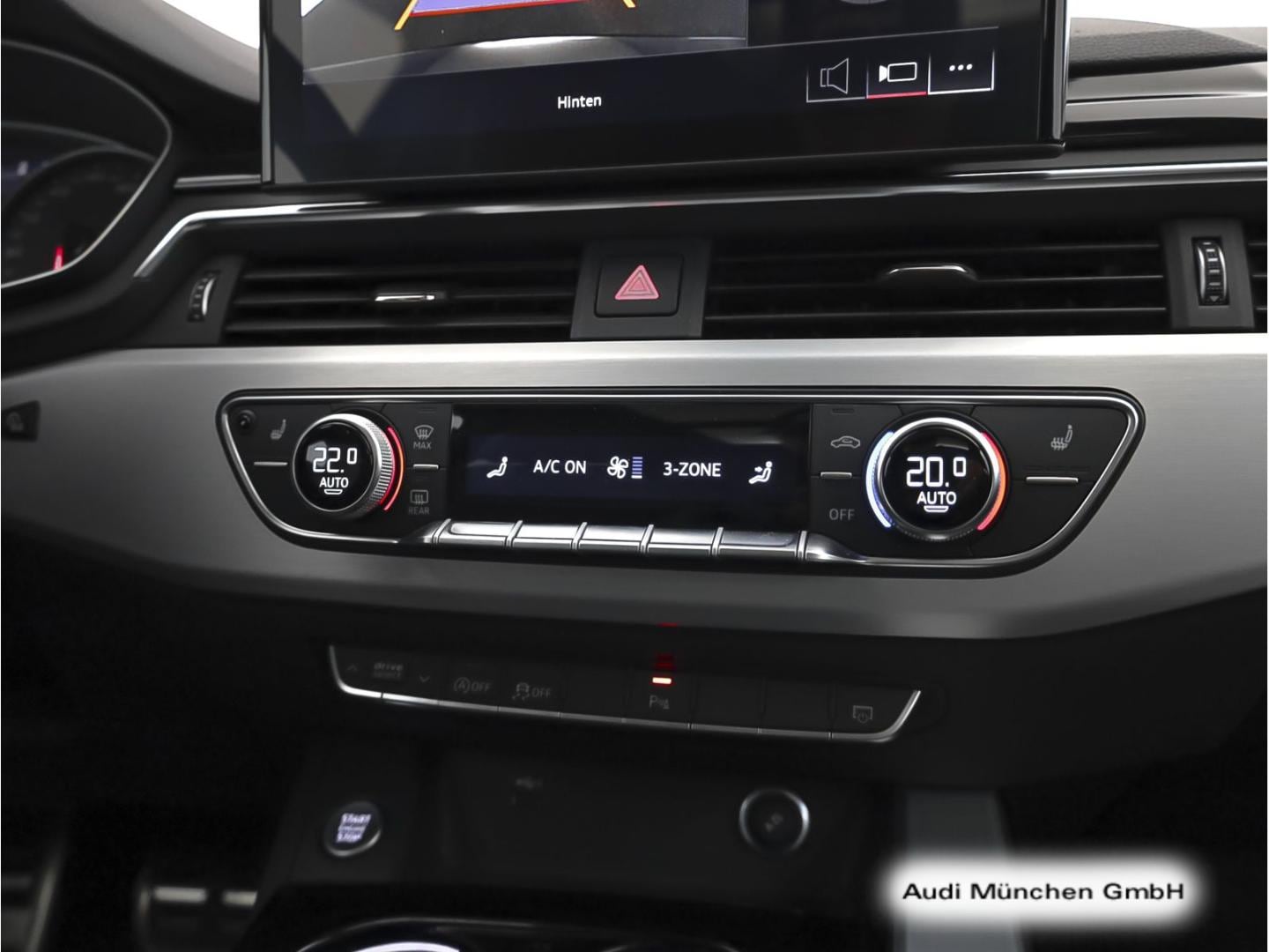 Bild über Audi A4 Avant S line 40 TFSI quattro S tronic - für weitere Informationen kontaktieren Sie den Audi Partner