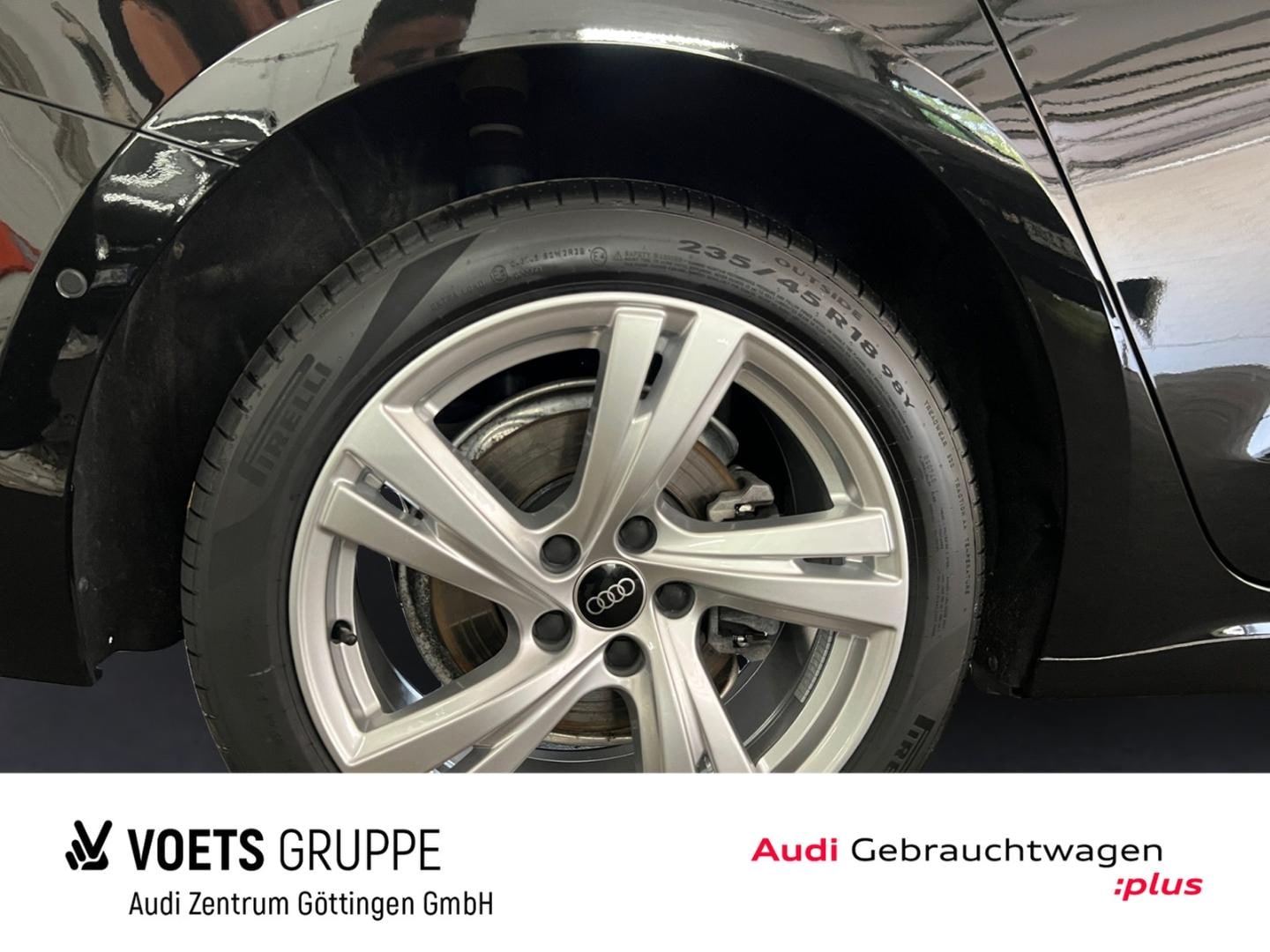 Bild über Audi A5 Limousine TFSI S tronic - für weitere Informationen kontaktieren Sie den Audi Partner