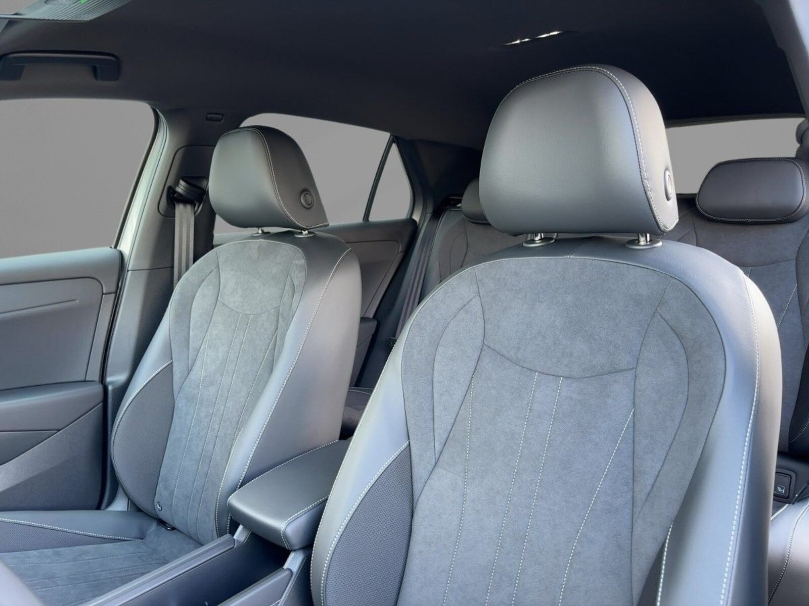 Volkswagen T-Roc – Bild 21