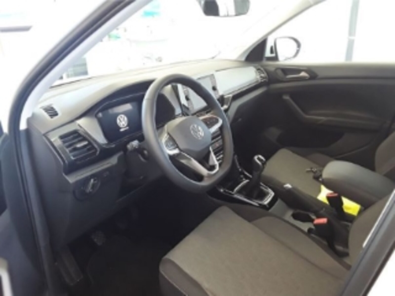 Volkswagen T-Cross – Bild 8