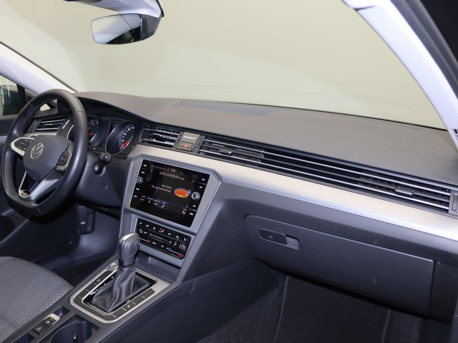 Volkswagen Passat Variant – Bild 10