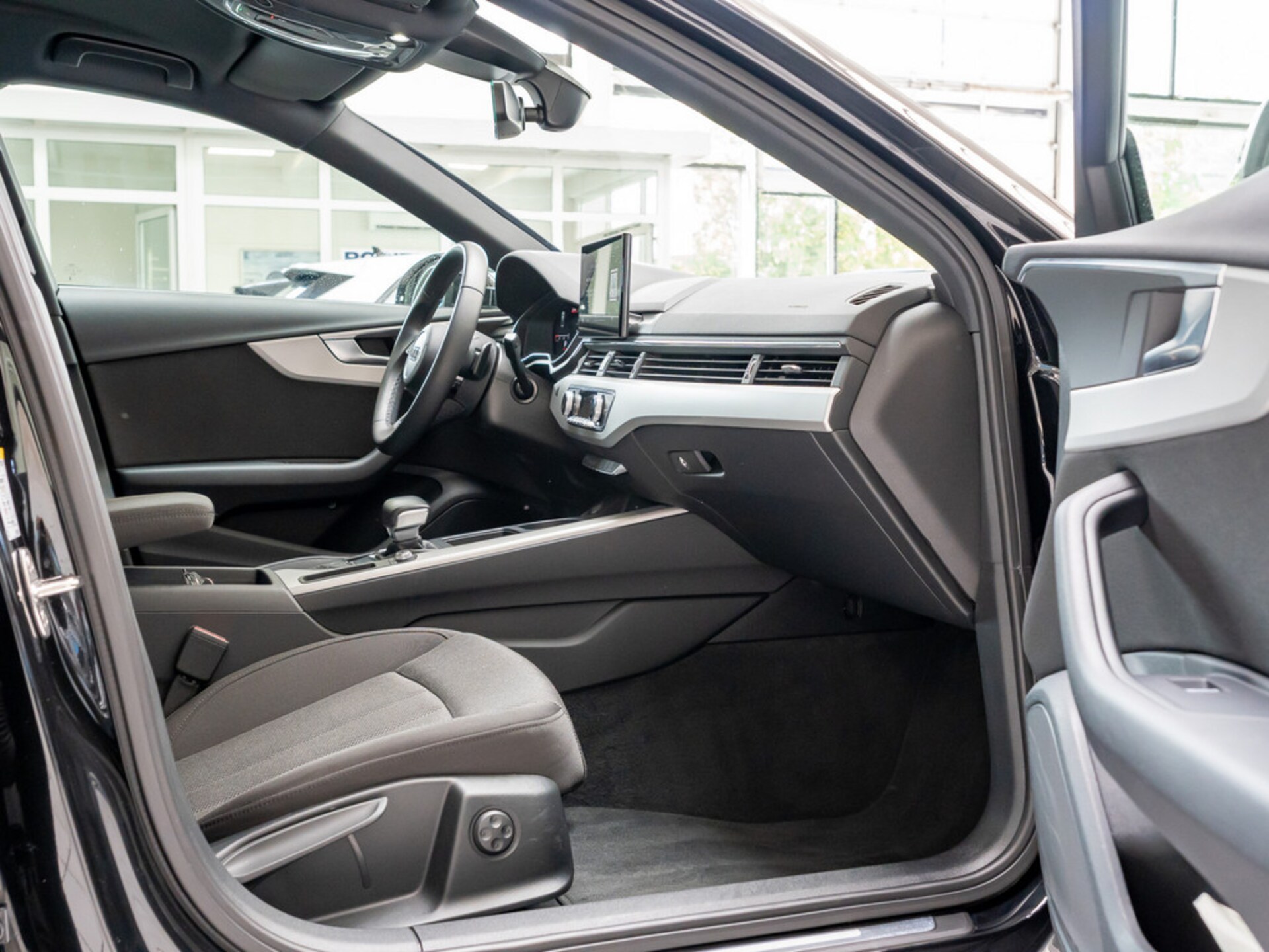 Audi A4 Limousine Advanced