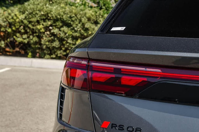 2026 Audi RS Q8 Base - Photo 7