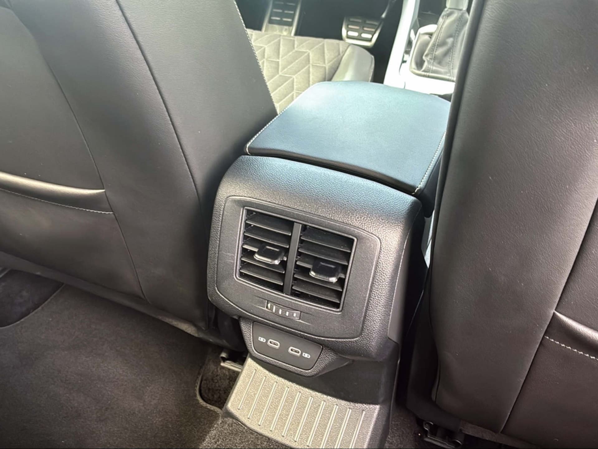 Volkswagen T-Roc Goal
