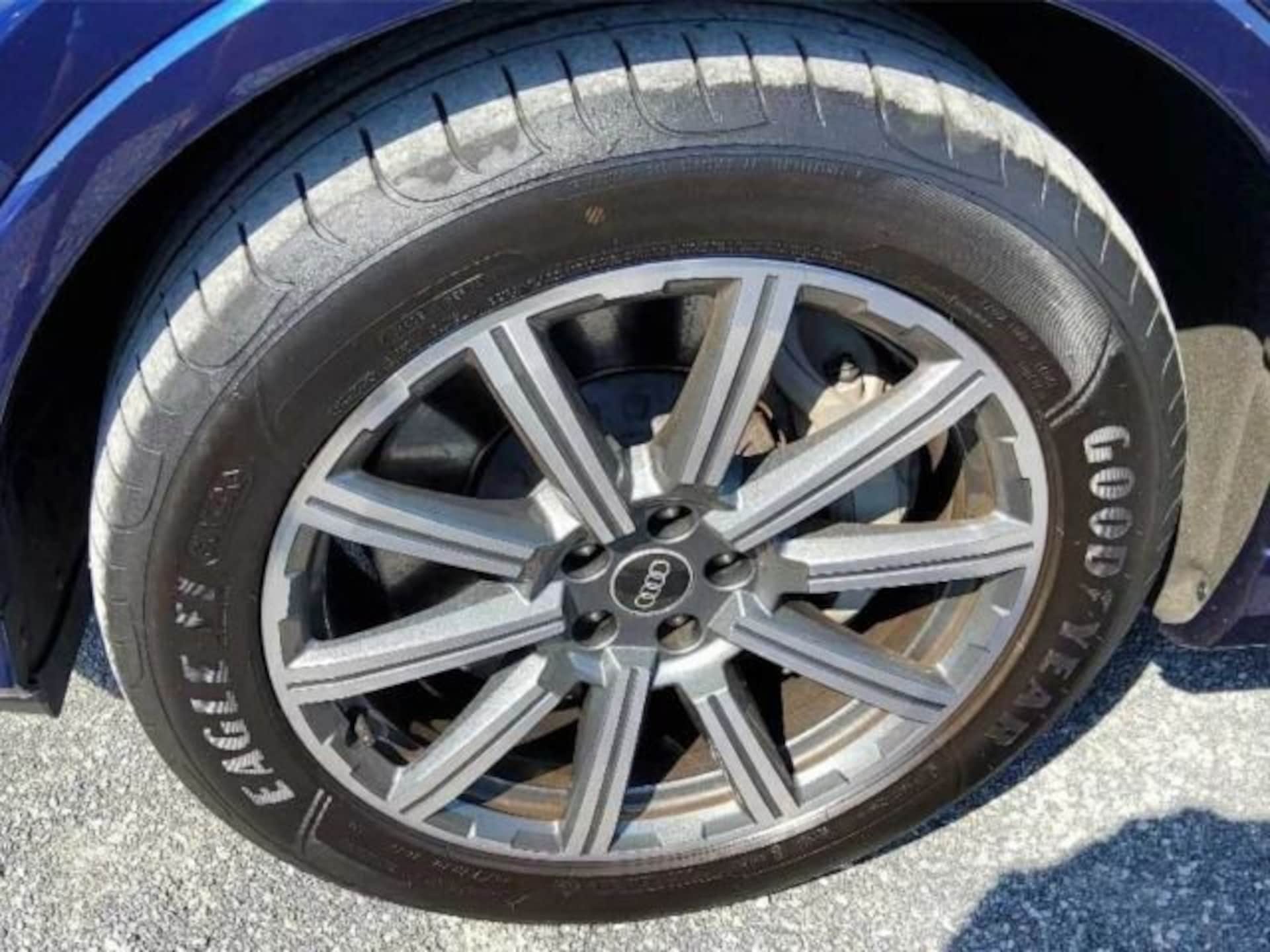 Audi Q7 SUV TFSI e S line