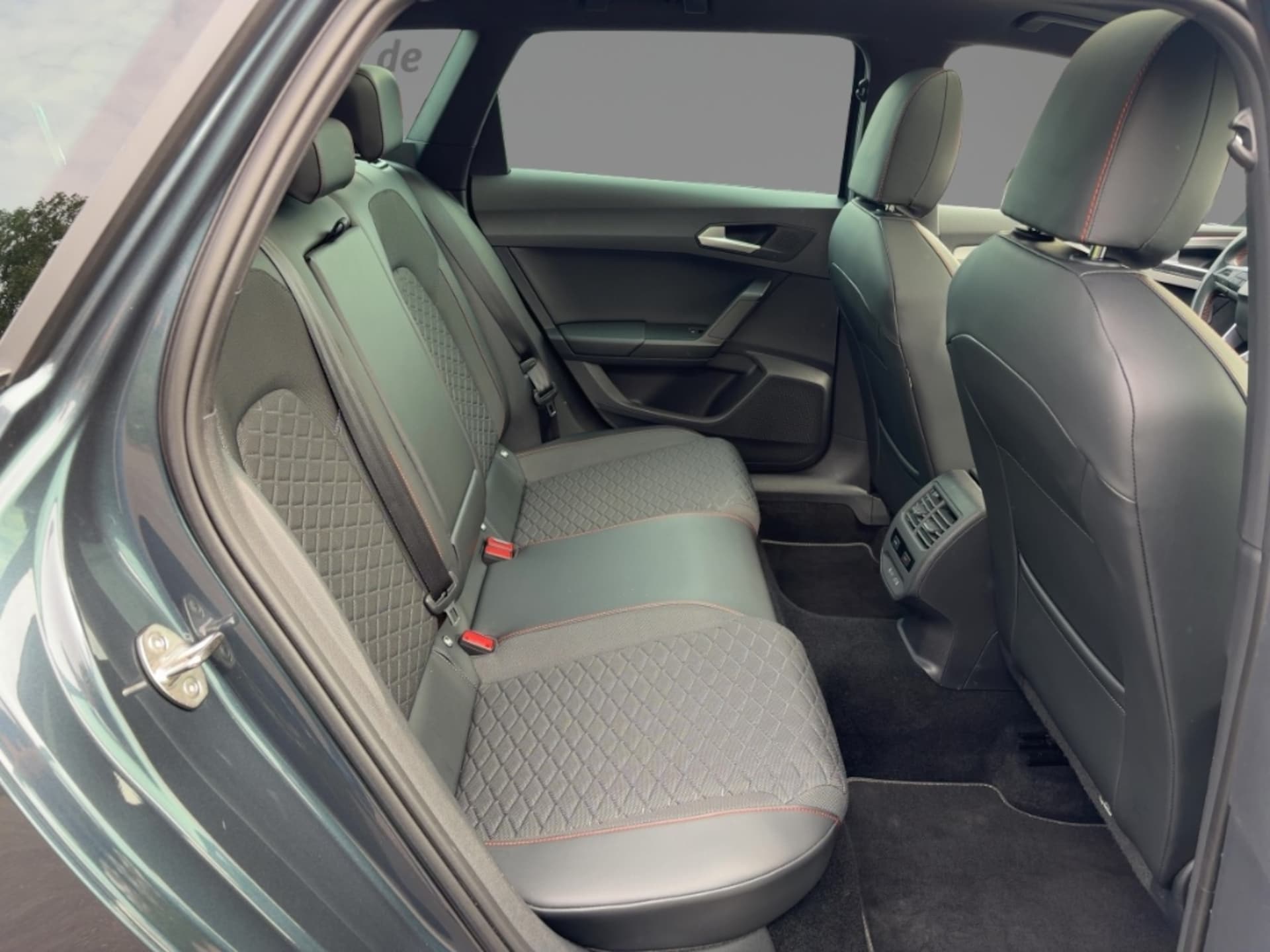 SEAT Leon Sportstourer FR