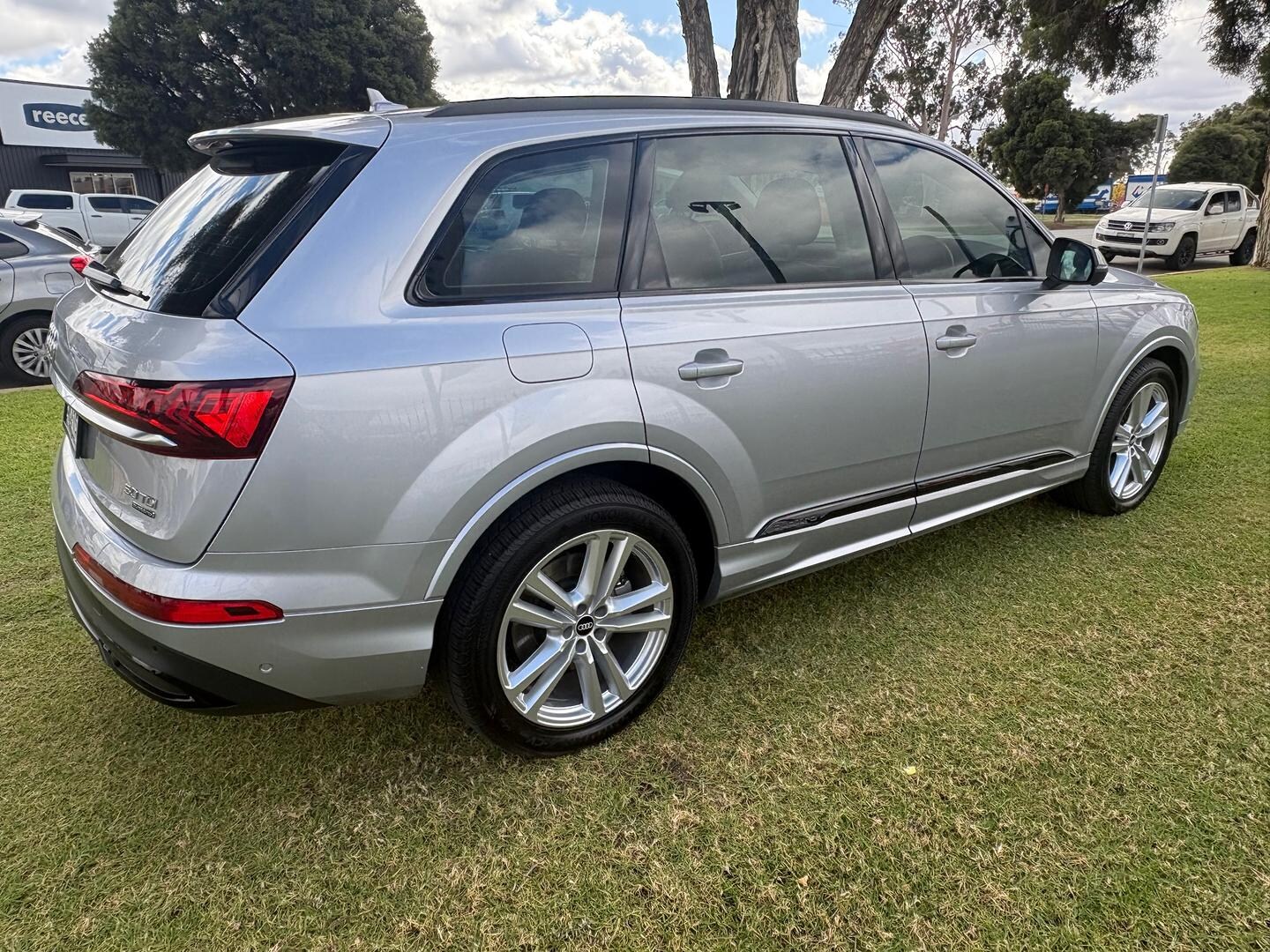 Image about Audi Q7 50 TDI quattro tiptronic