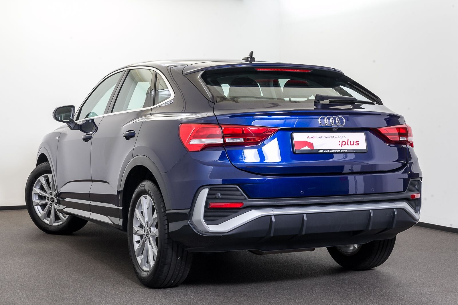 Image about Audi Q3 Sportback 35 TDI S tronic