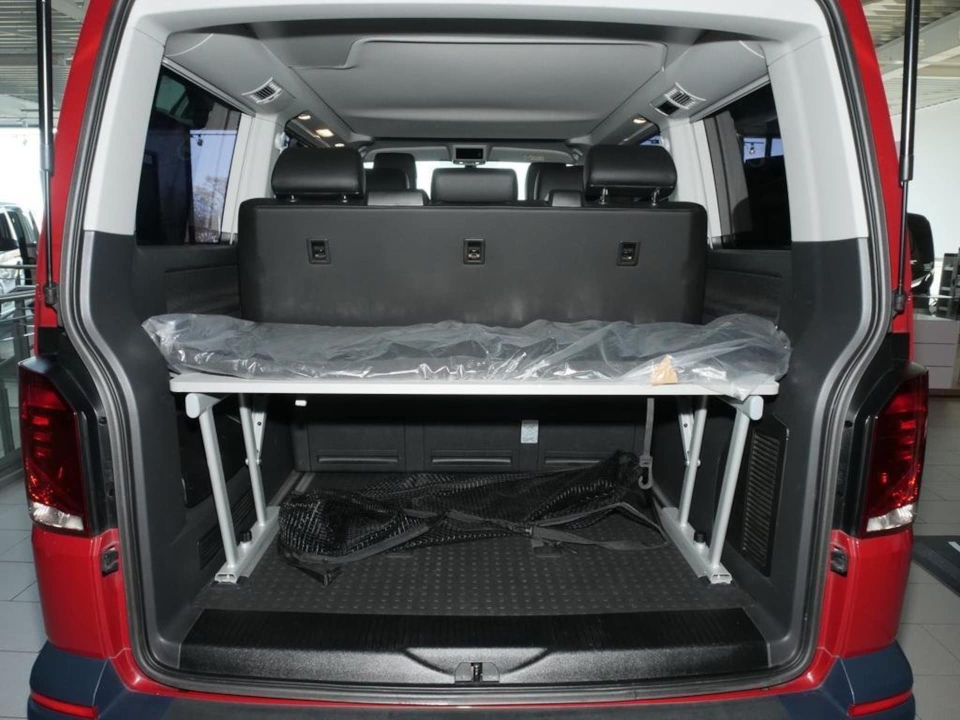 Volkswagen T6.1 California Beach