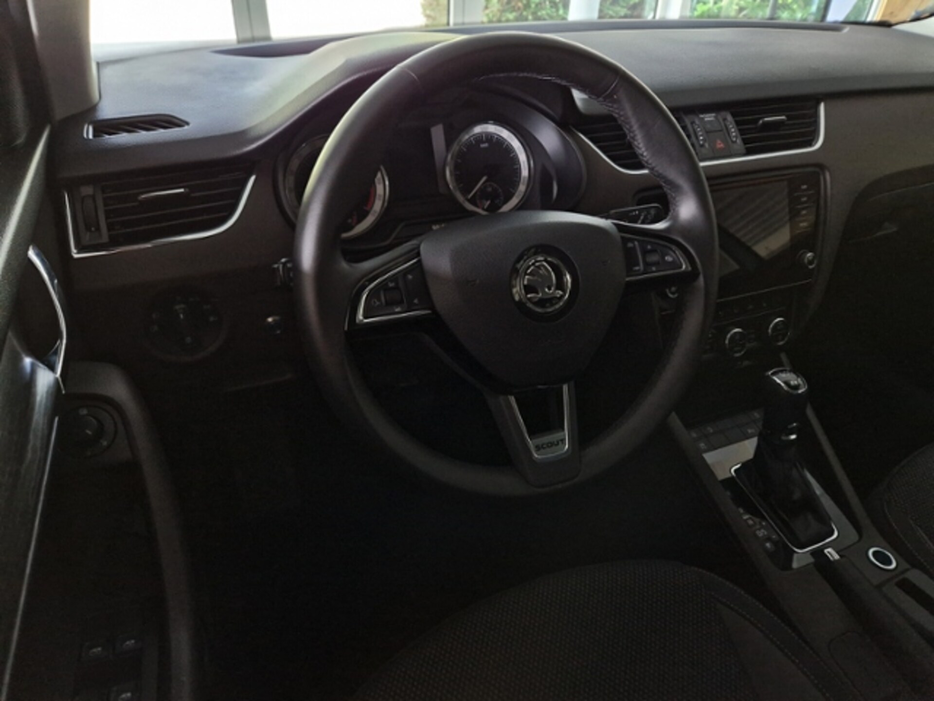 Skoda Octavia Combi SCOUT