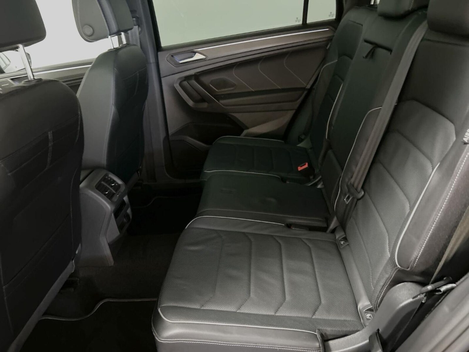 Volkswagen Tiguan Allspace – Bild 23