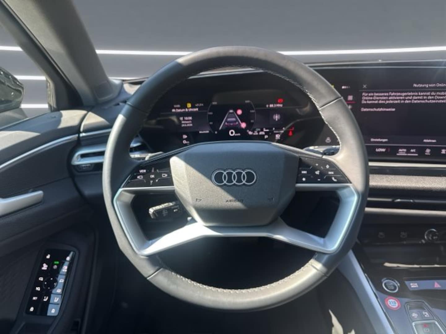 Bild über Audi A6 Avant TDI quattro 150 kW S tronic - für weitere Informationen kontaktieren Sie den Audi Partner