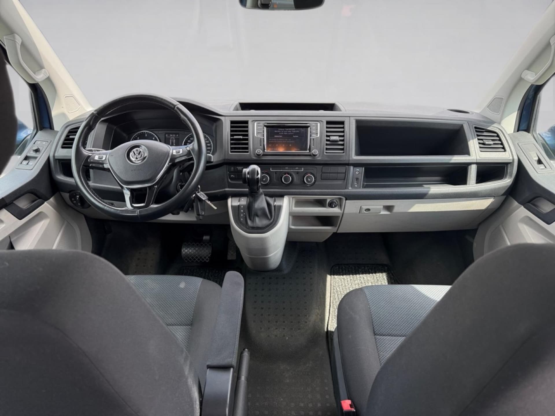 Volkswagen T6 Transporter Kasten langer Radstand