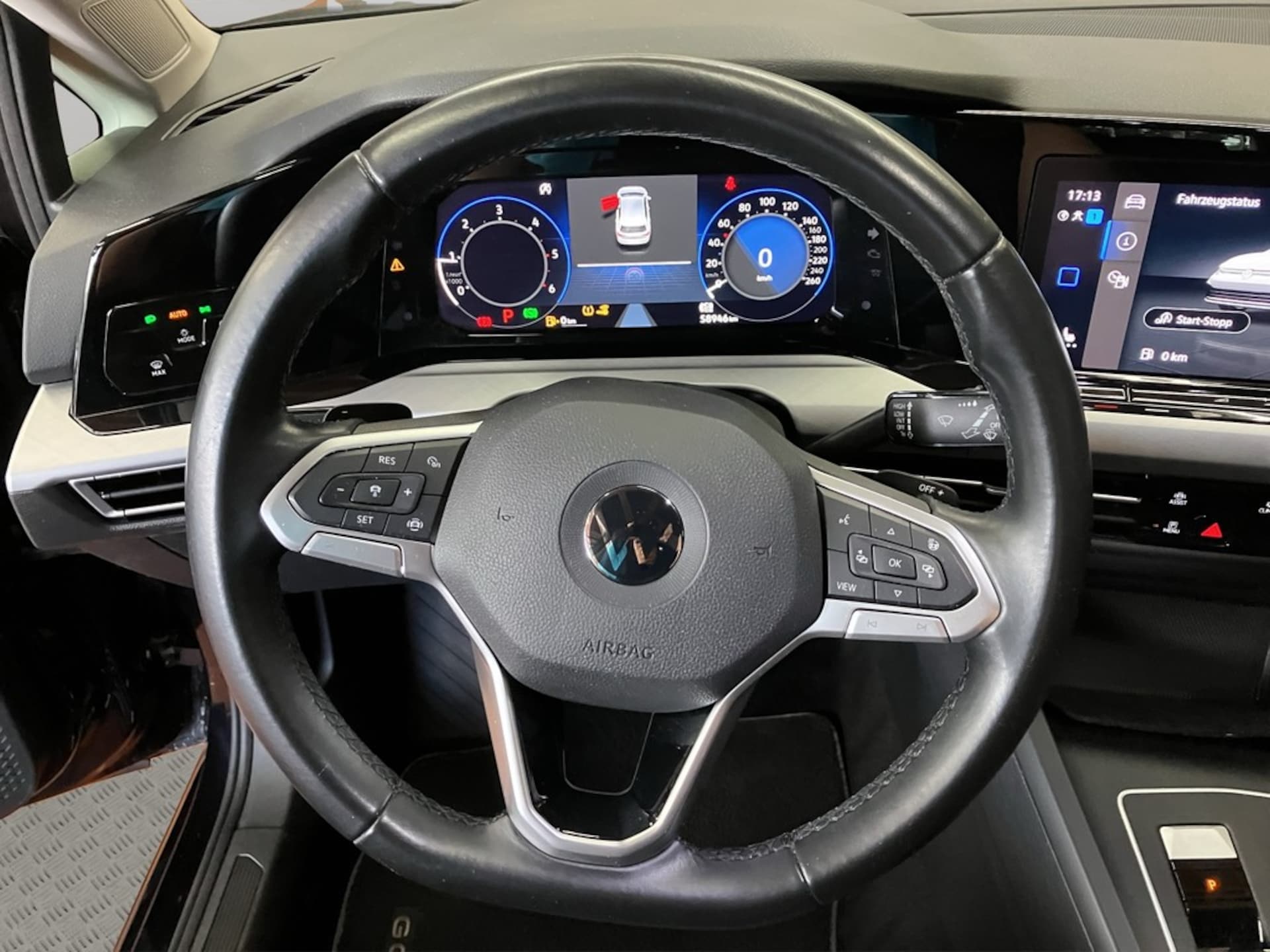 Volkswagen Golf Life