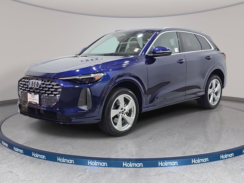 2025 Audi Q5 40 Premium Plus's photo