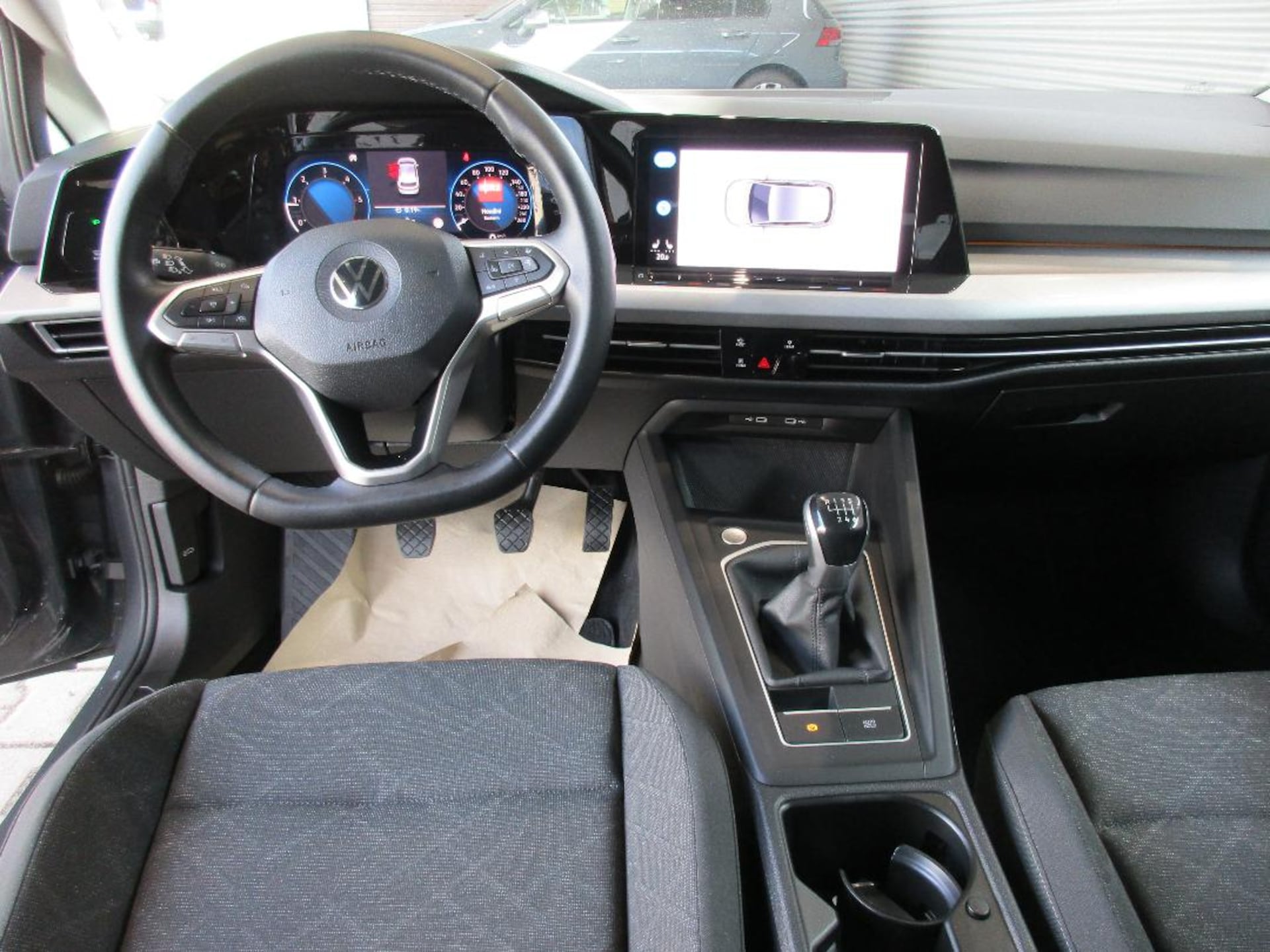 Volkswagen Golf Life