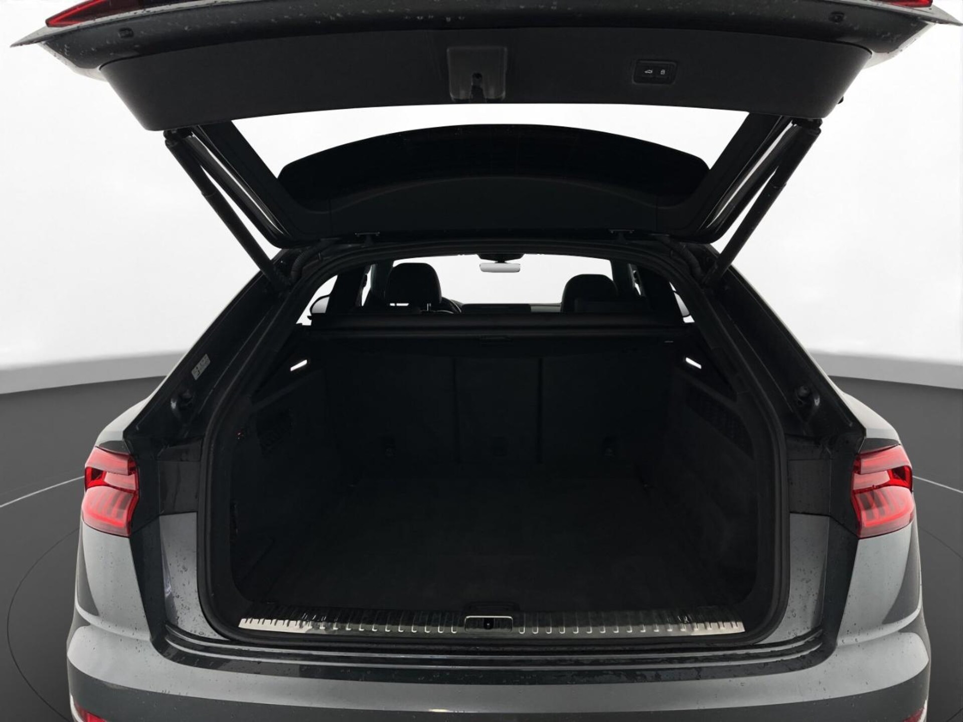 Audi Q8 SUV