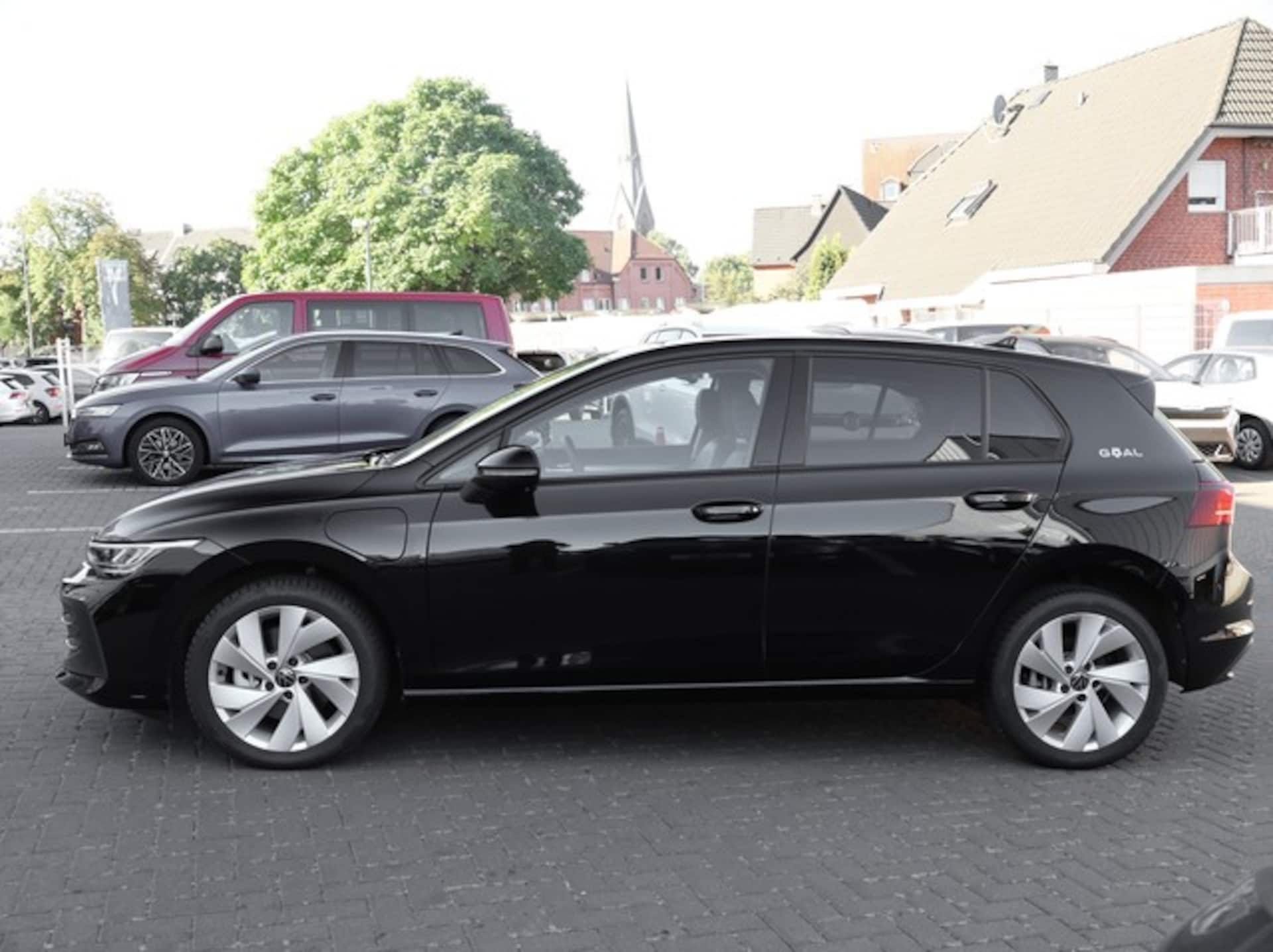 Volkswagen Golf Life