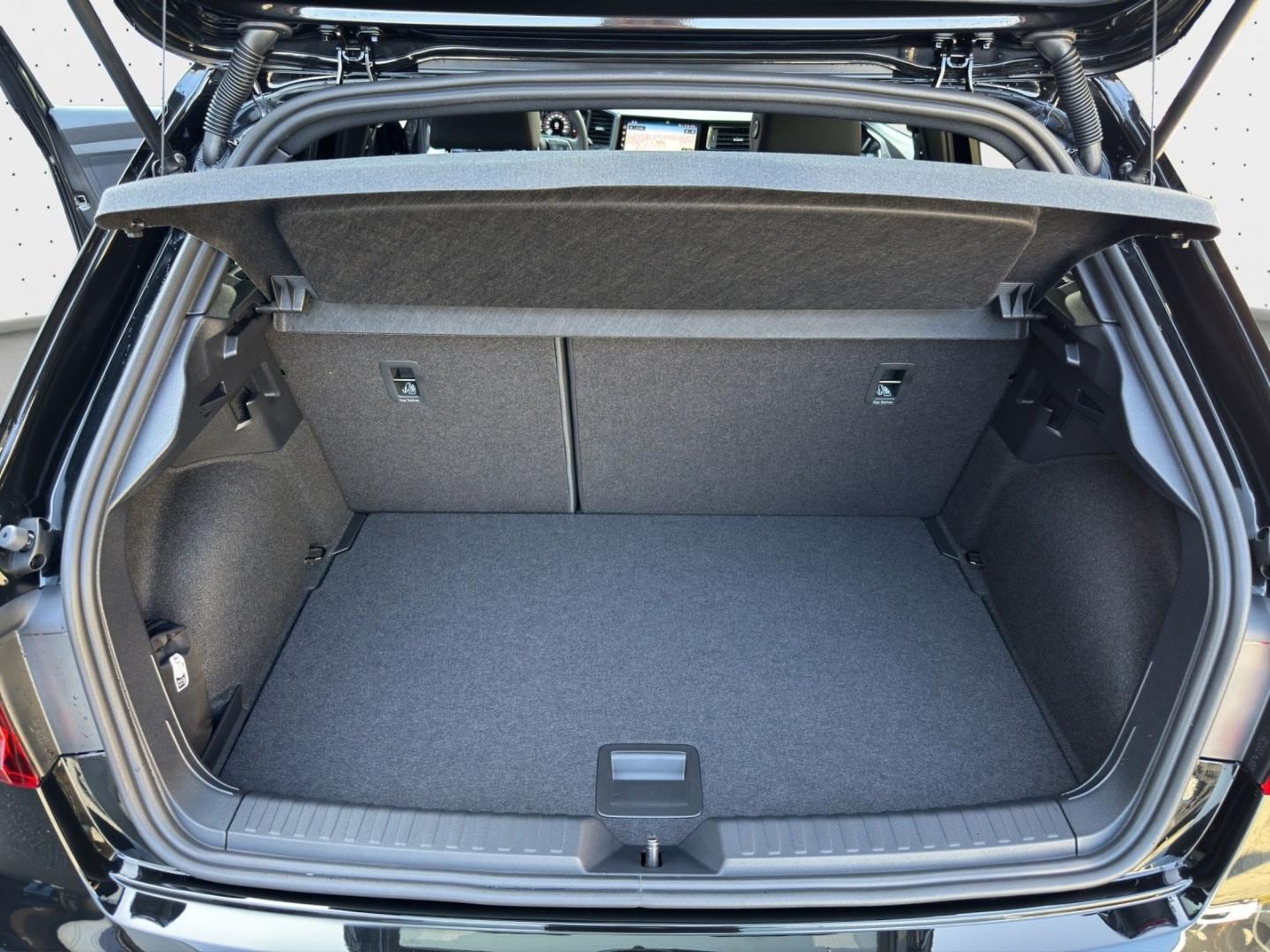 Bild über Audi A1 Sportback S line 40 TFSI S tronic - für weitere Informationen kontaktieren Sie den Audi Partner