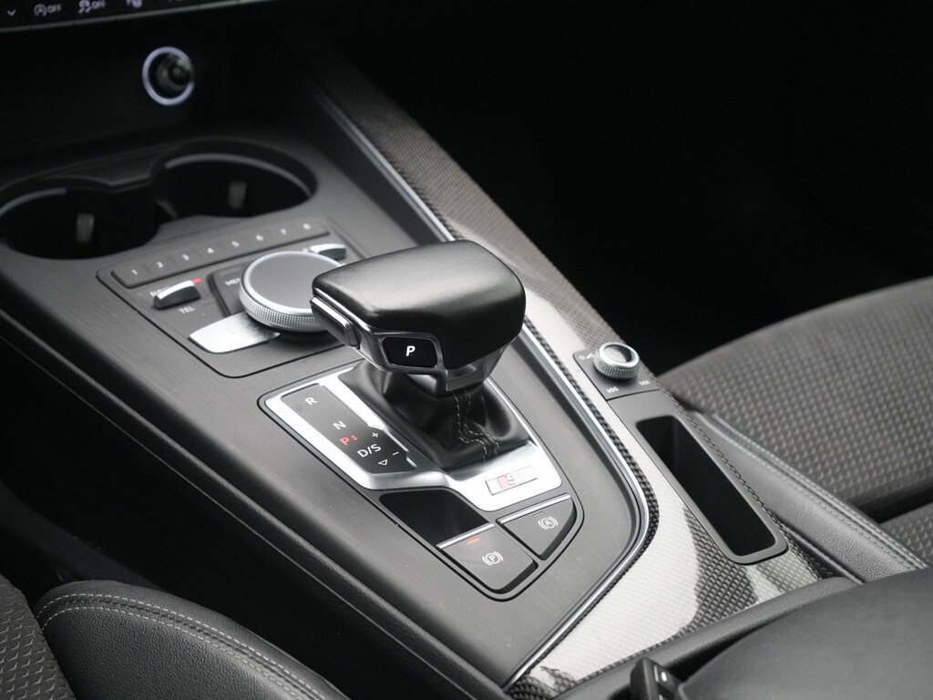 Image about Audi S4 Avant 3.0 TFSI quattro tiptronic