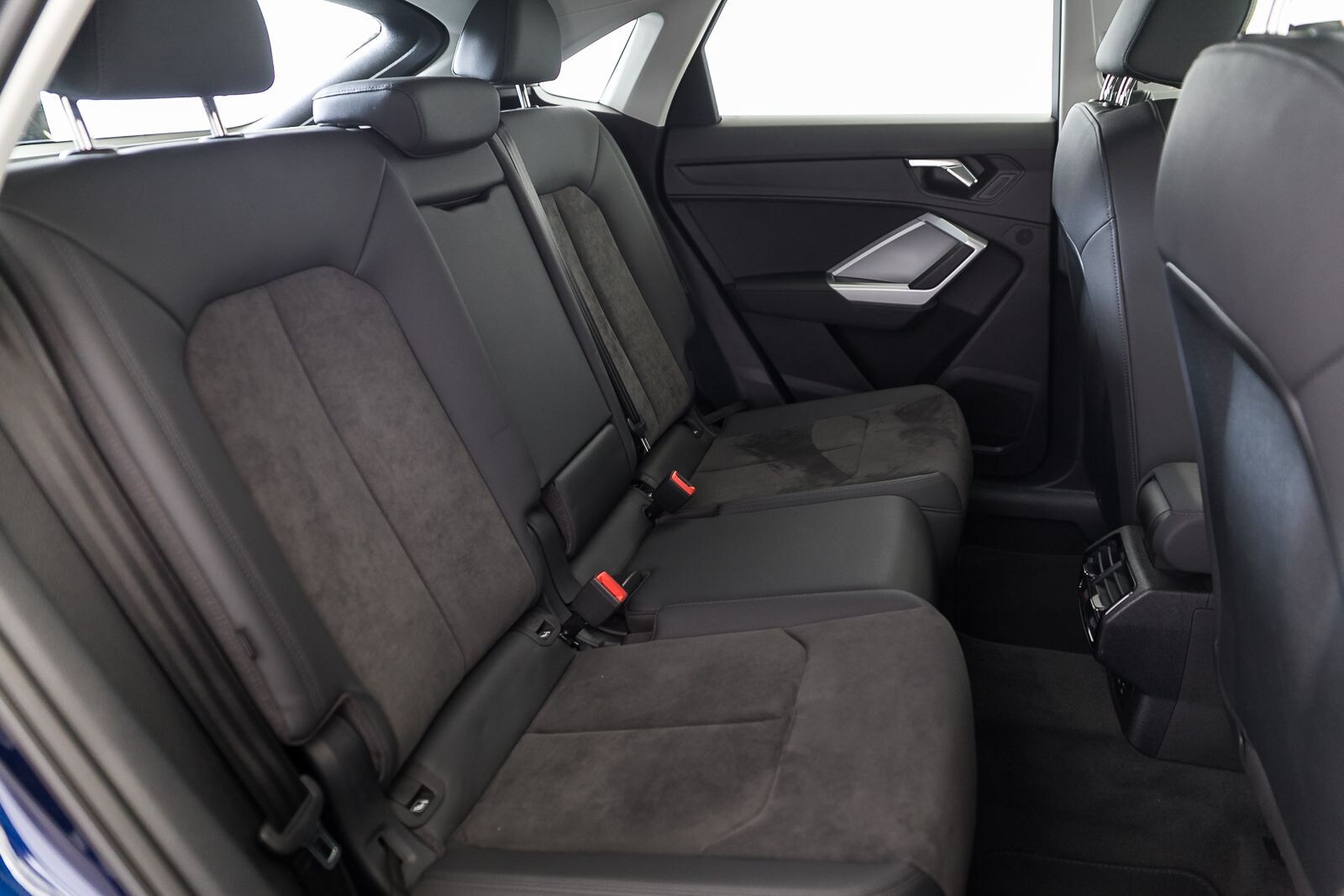 Image about Audi Q3 Sportback 35 TDI S tronic