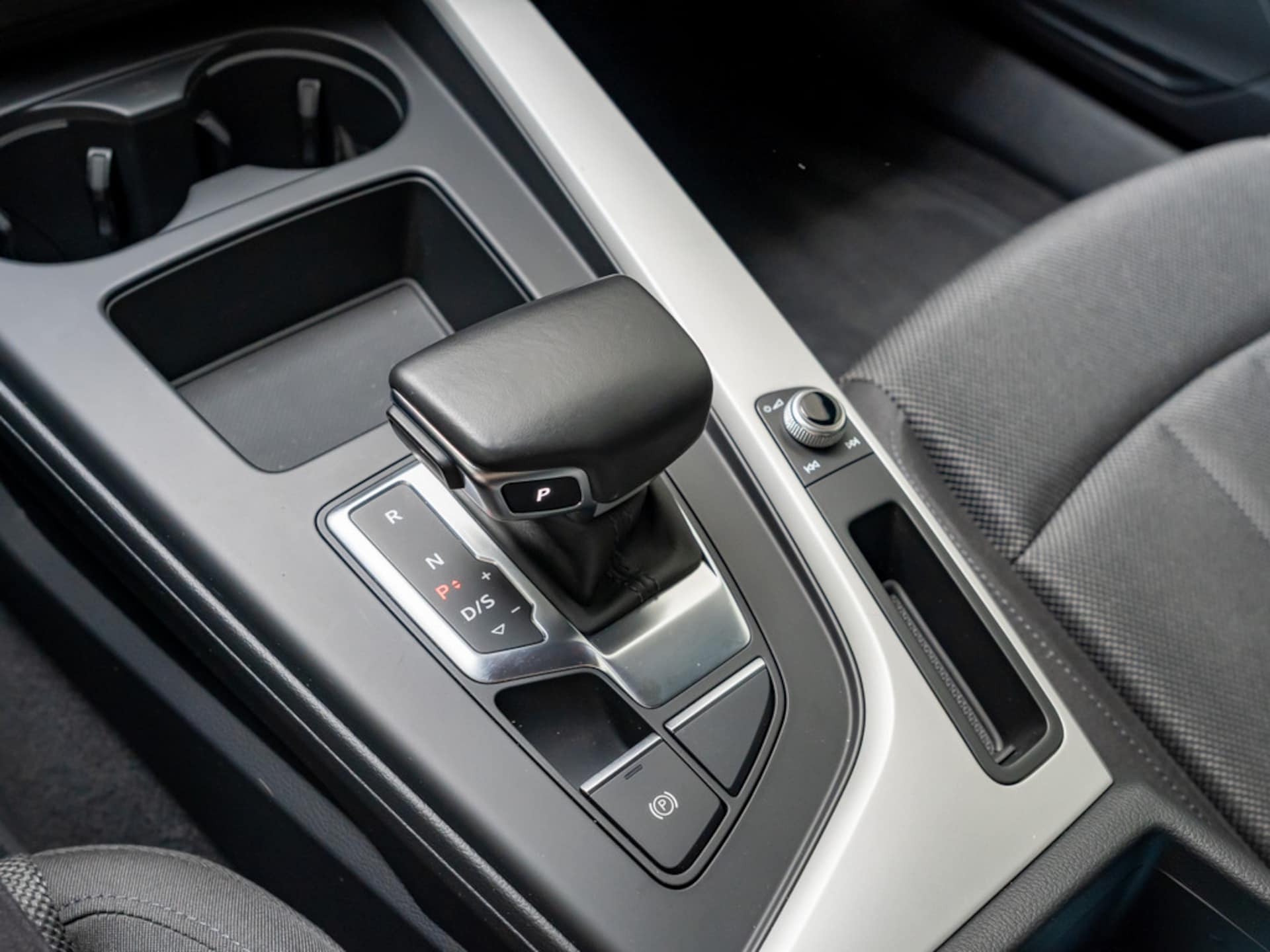 Audi A4 Limousine Advanced
