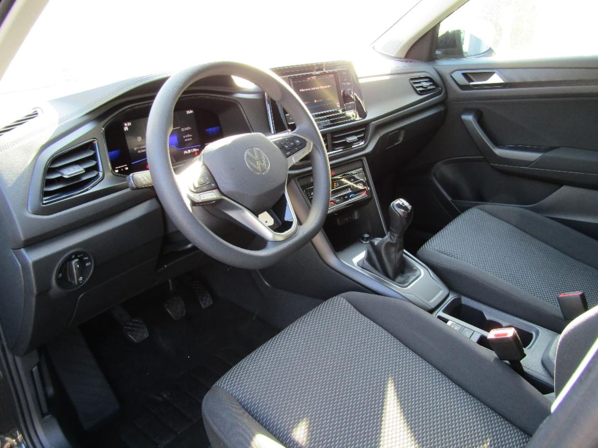 Volkswagen T-Roc Basis-Modell