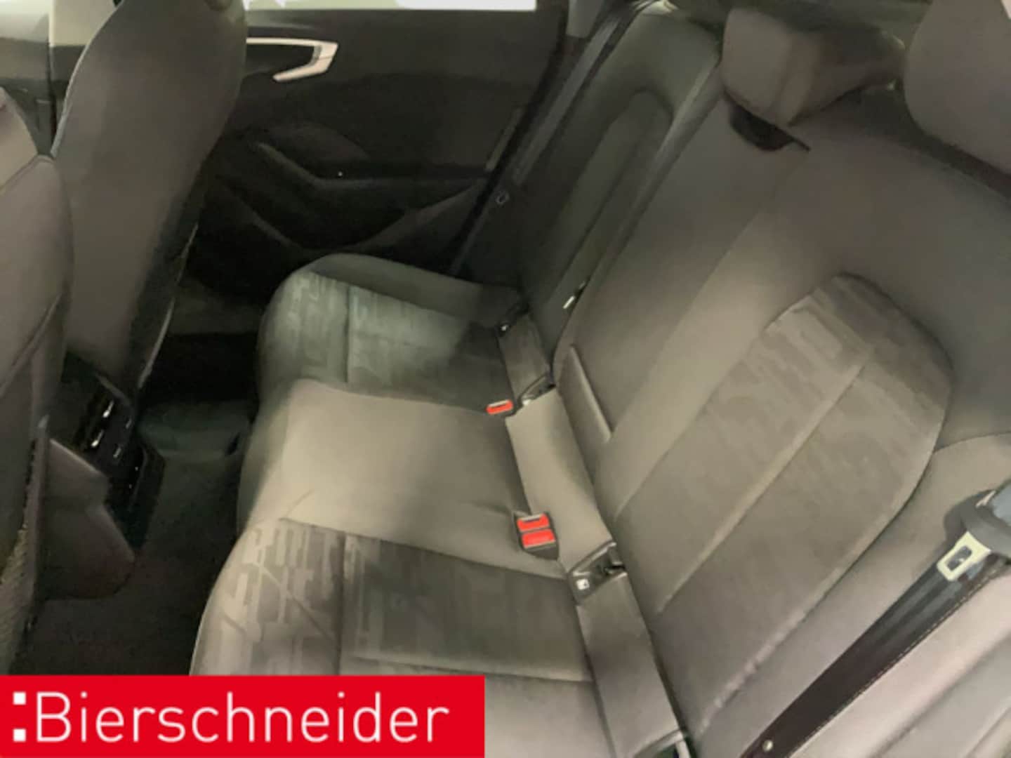Bild über Audi A5 Avant TFSI S tronic - für weitere Informationen kontaktieren Sie den Audi Partner