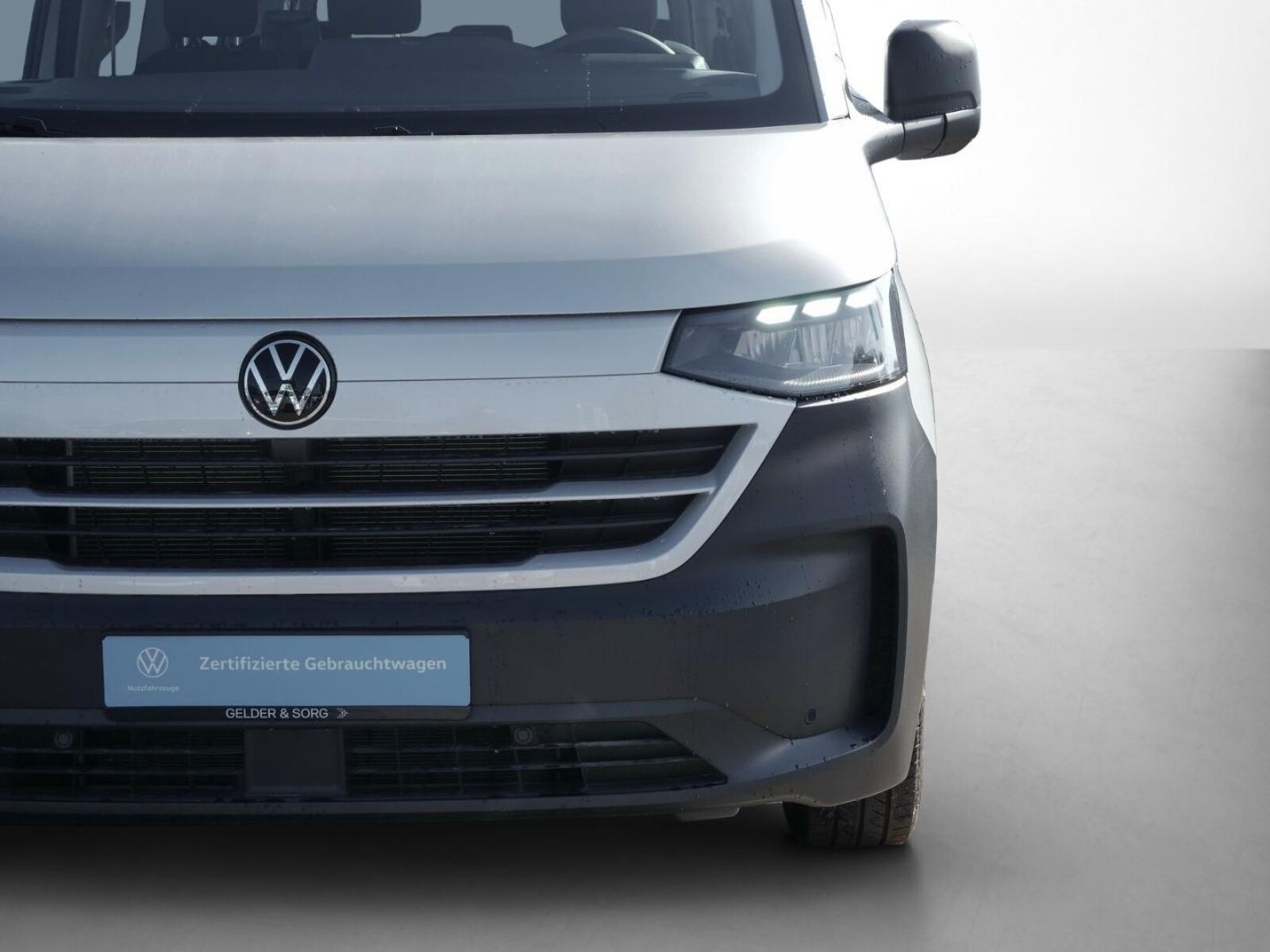 Volkswagen Transporter Kombi kurzer Radstand – Bild 12