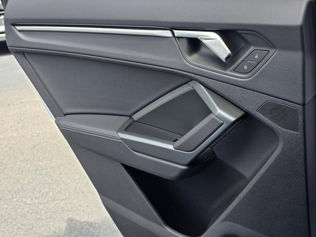 2025 Audi Q3 S Line Premium - Photo 19