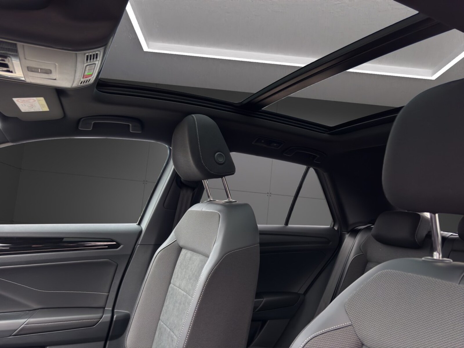 Volkswagen T-Roc – Bild 19