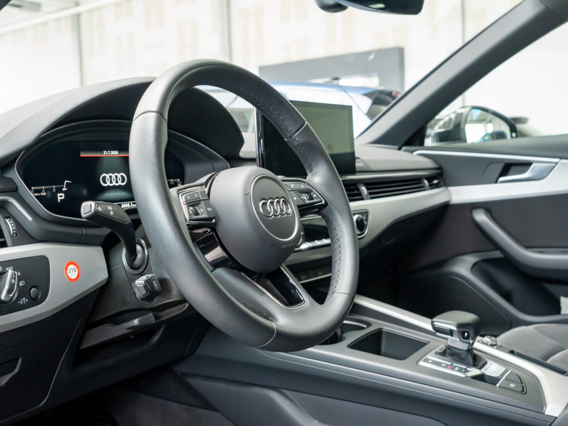 Audi A4 Limousine Advanced