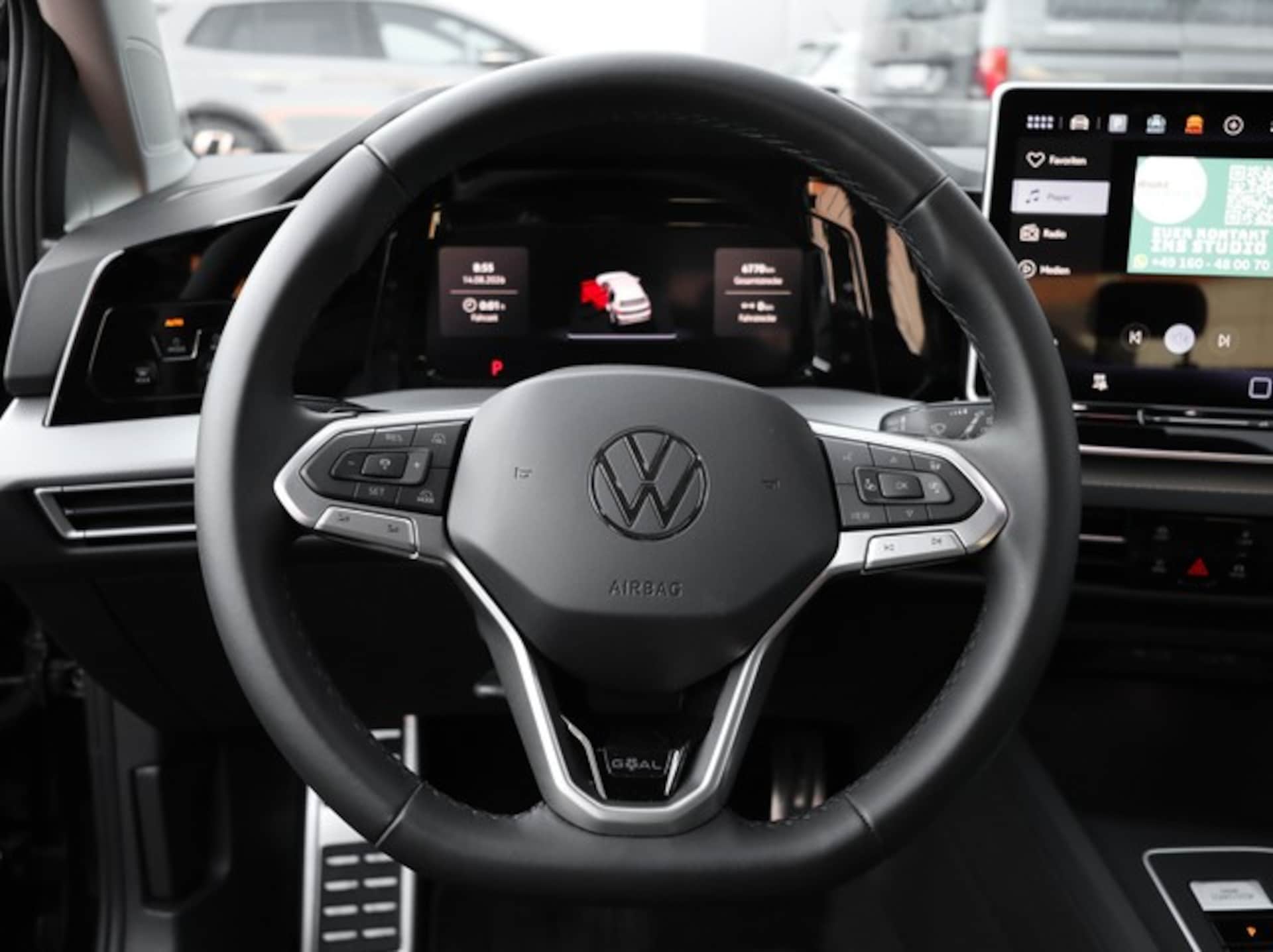 Volkswagen Golf Life