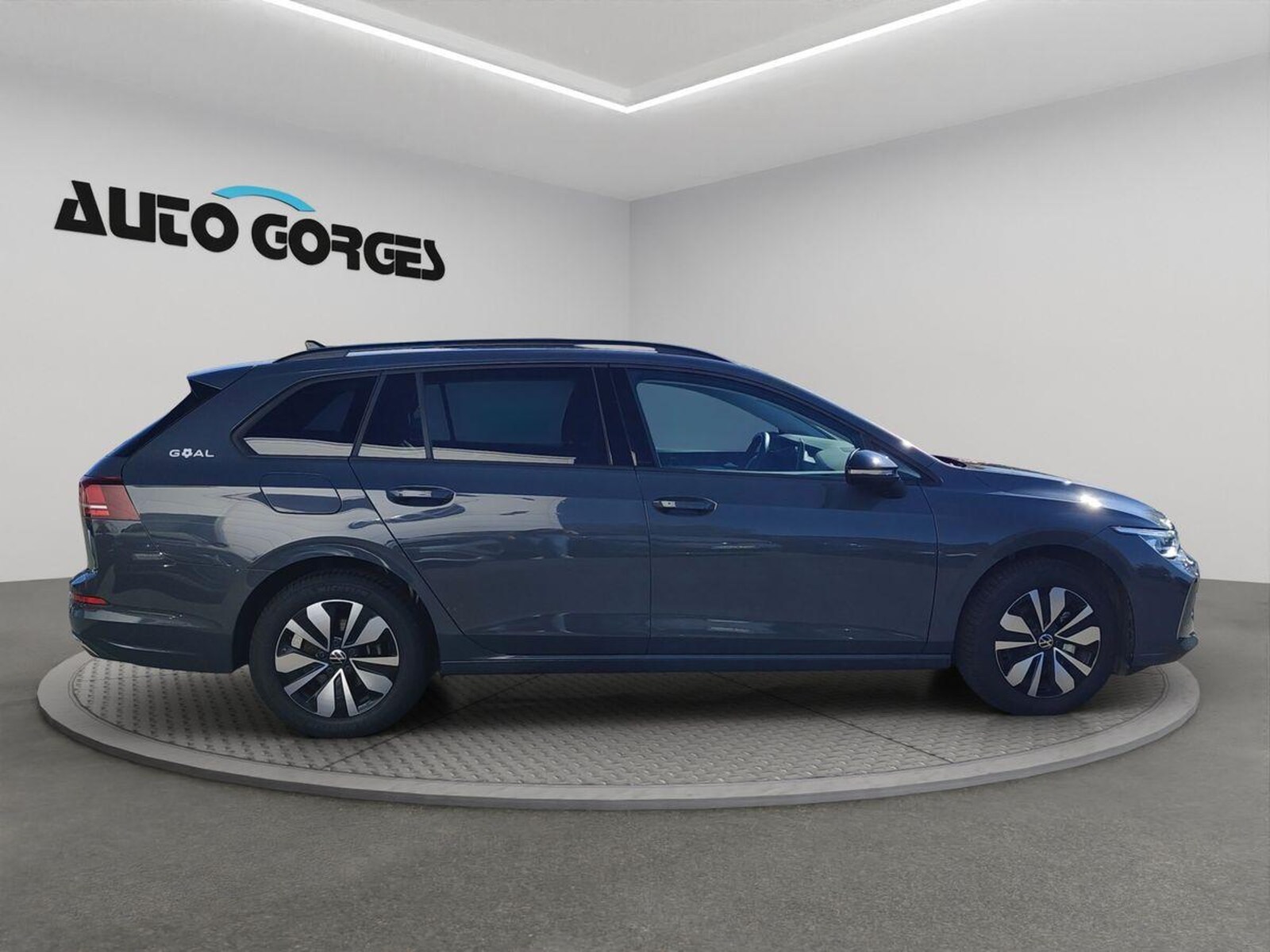 Volkswagen Golf Variant – Bild 6