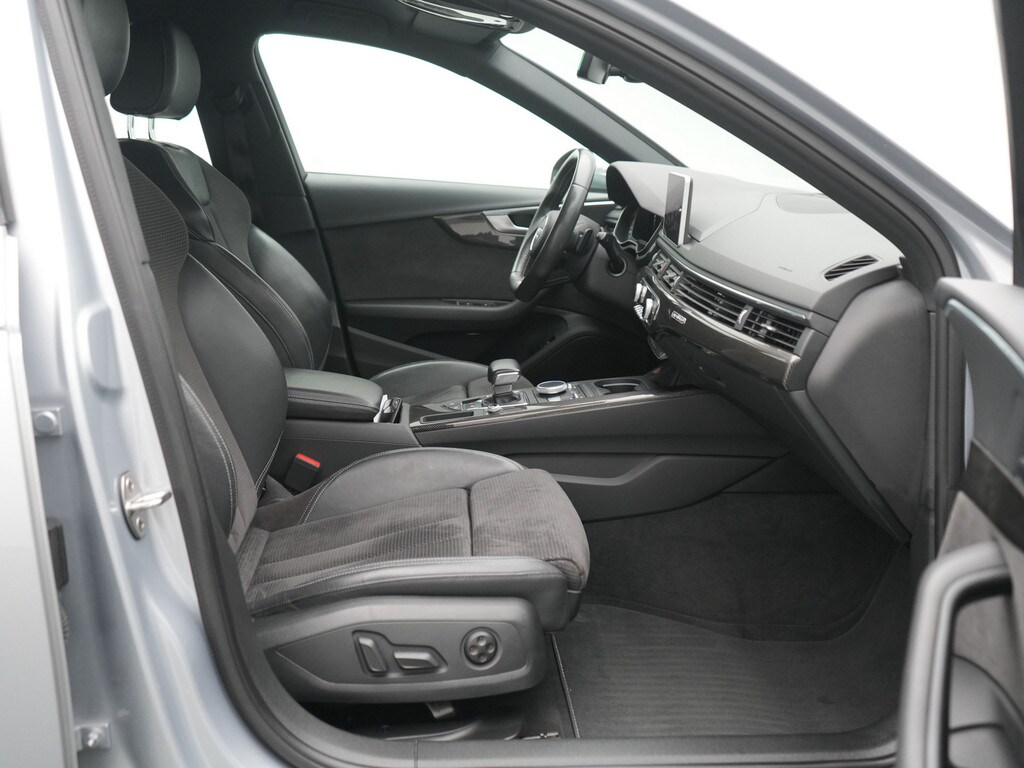 Image about Audi S4 Avant 3.0 TFSI quattro tiptronic