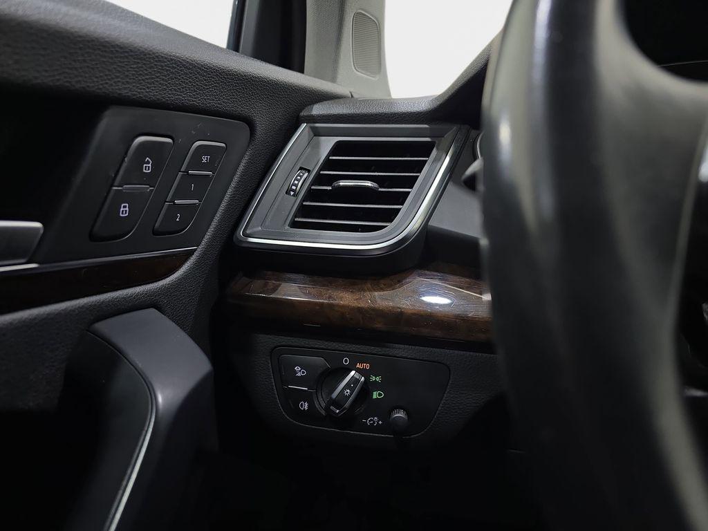 2019 Audi Q5 Premium Plus - Photo 27