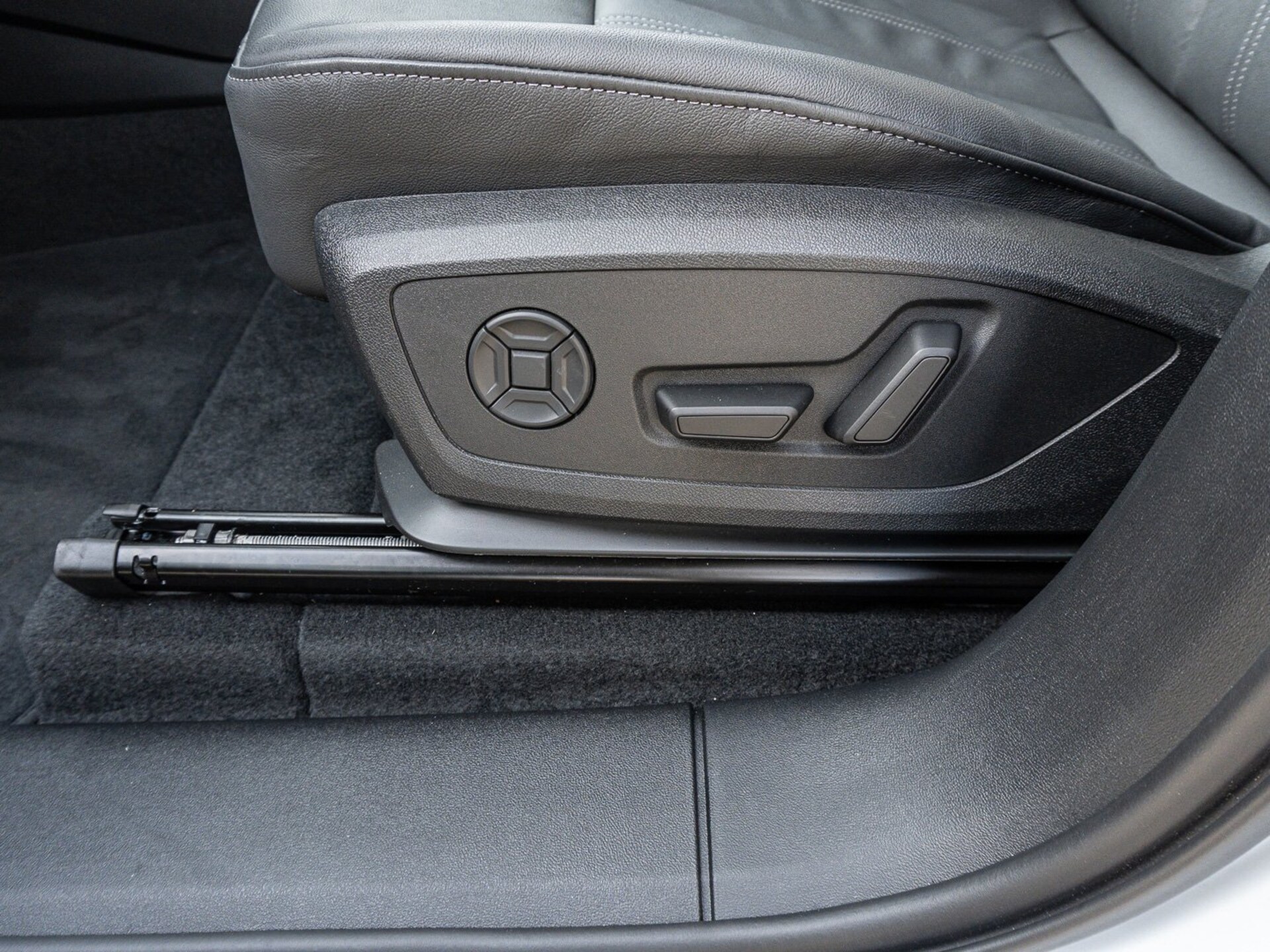 Audi Q6 SUV e-tron