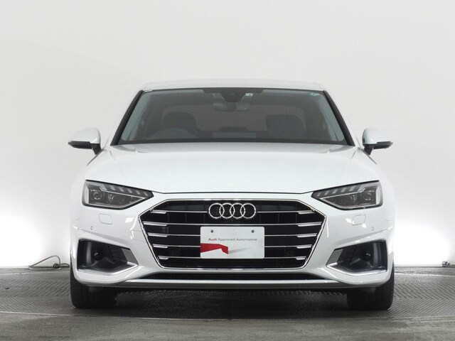 Audi A4 Sedan