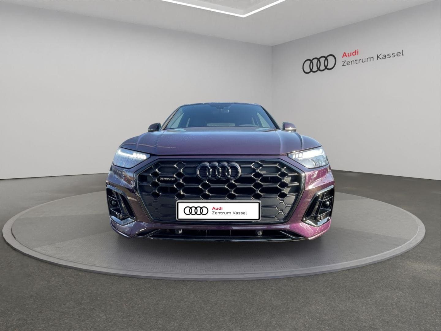 Bild über Audi Q5 40 TDI quattro S tronic - für weitere Informationen kontaktieren Sie den Audi Partner