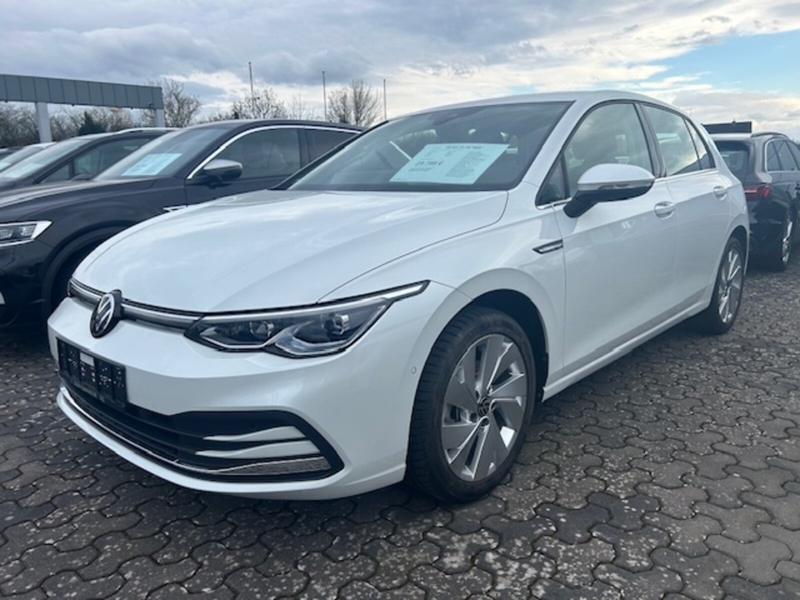 Volkswagen Golf – Bild 2